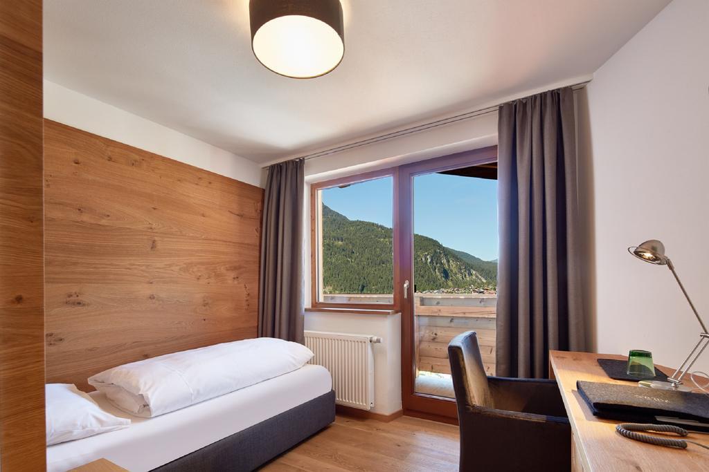 der grüne Baum Mountain Boutique Hotel Ehrwald Extérieur photo